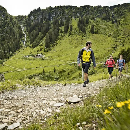 Christina דירה זאלבך הינטרגלם