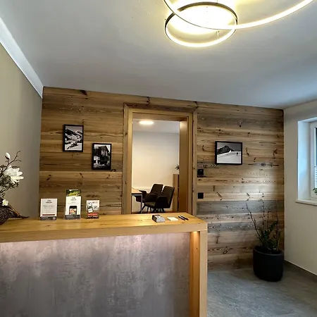 Christina דירה *