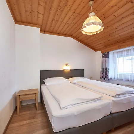 Christina * זאלבך הינטרגלם