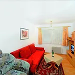 Christina Apartment