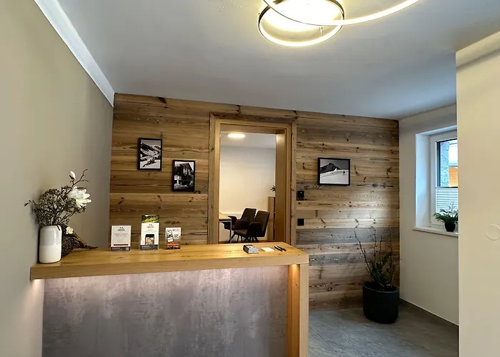 Christina アパート *